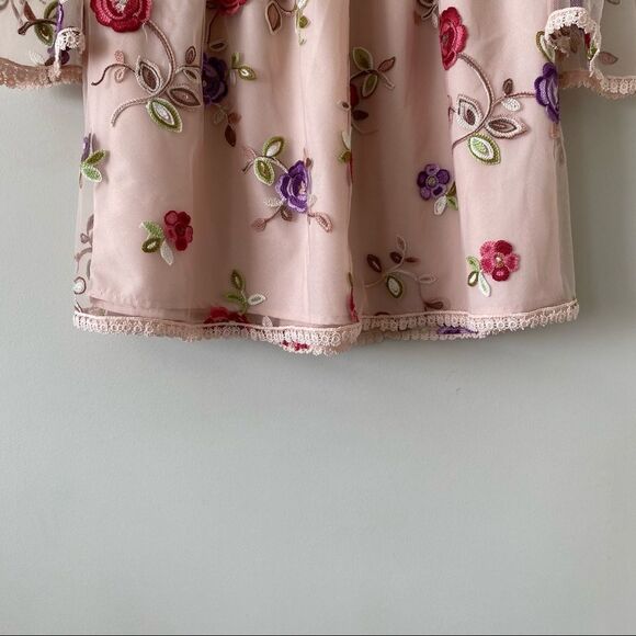 Bb Dakota-Stassi Embroidered Off Shoulder Top - Picture 7 of 9